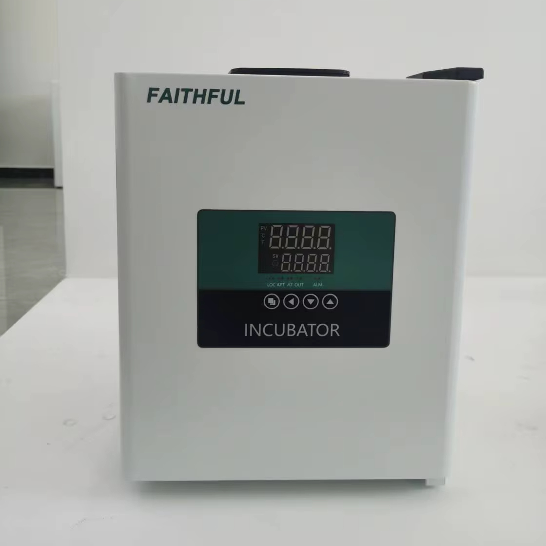 Medical Lab Microbiology - Portable Digital Medical Incubator For Bacteriology