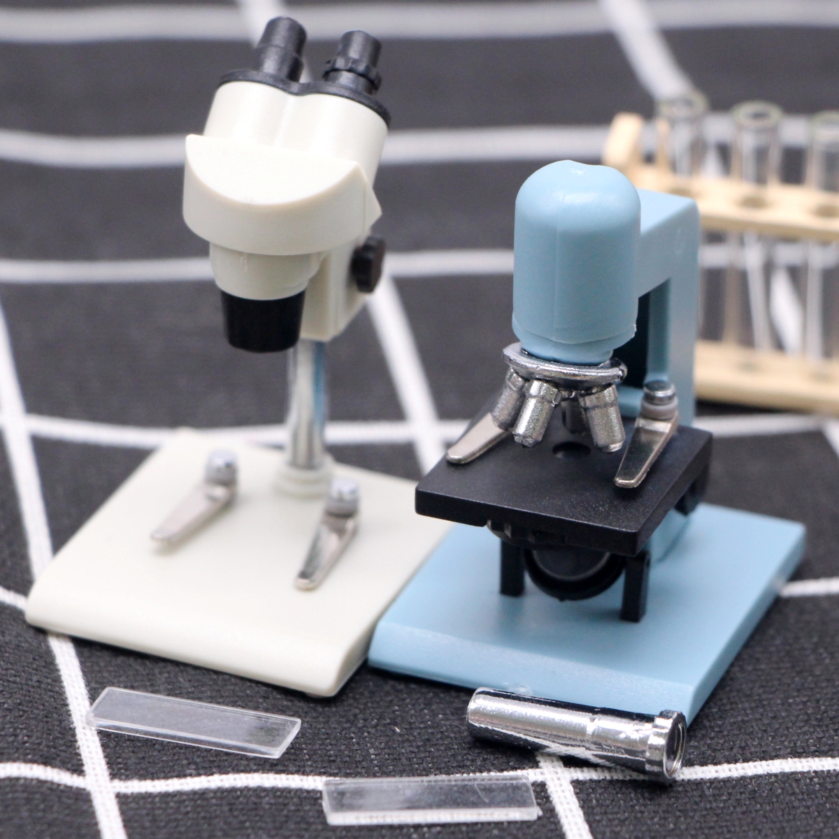 1Pc Dollhouse Miniature Micros - Medical Laboratory Technology review and price